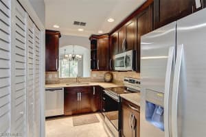 7580 Meadow Lakes Dr, Naples, FL 34104, Sold 04/21/22