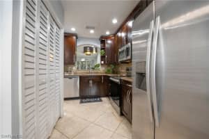 7580 Meadow Lakes Dr, Naples, FL 34104, Sold 04/21/22