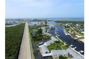 18004 San Carlos Blvd APT 16, Fort Myers Beach, FL 33931, Sold 04/01/22