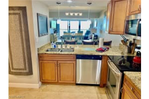 7700 Estero Blvd APT 403, Fort Myers Beach, FL 33931, Sold 03/31/22