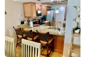 7700 Estero Blvd APT 403, Fort Myers Beach, FL 33931, Sold 03/31/22