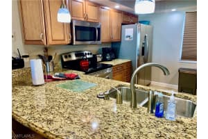 7700 Estero Blvd APT 403, Fort Myers Beach, FL 33931, Sold 03/31/22