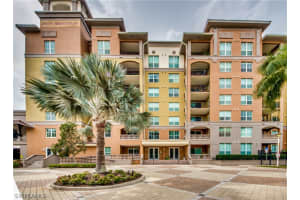 2825 Palm Beach Blvd APT 303, Fort Myers, FL 33916, Sold 04/11/22