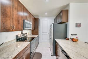 7883 Bristol Cir, Naples, FL 34120, Sold 03/28/22