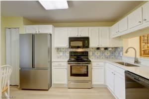 7755 Jewel Ln, Naples, FL 34109, Sold 04/18/22