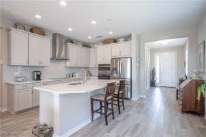 8545 Cache Dr, Sarasota, FL 34240, Sold 03/16/22