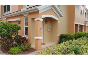 1824 Concordia Lake Cir UNIT 1705, Cape Coral, FL 33909, Sold 04/15/22