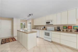 2264 Winkler Ave, Fort Myers, FL 33901, Sold 03/03/22
