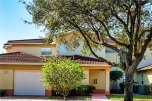 300 Diamond Cir, Naples, FL 34110, Sold 03/30/22