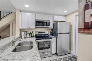 3328 Ottawa Cir, Fort Myers, FL 33907, Sold 03/23/22