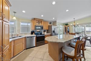 9777 Creekwood Ln, Fort Myers, FL 33905, Sold 03/24/22