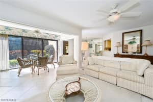 592 Beachwalk Cir, Naples, FL 34108, Sold 03/22/22