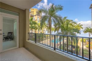 2825 Palm Beach Blvd APT 312, Fort Myers, FL 33916, Sold 04/29/22