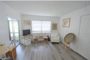Davis Woods Condominiums, 16881 Davis Rd APT 311, Fort Myers, FL 33908, Sold 04/01/22
