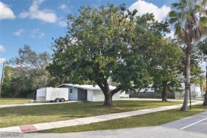 1903 Jefferson Ave, Fort Myers, FL 33901, Sold 04/19/22