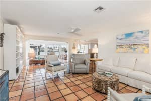 148 Tahiti St, Naples, FL 34113, Sold 05/26/22