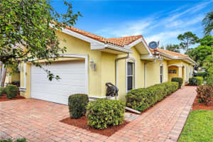 15200 Riverbend Blvd, North Fort Myers, FL 33917, Sold 03/31/22