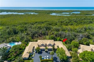 347 Emerald Bay Cir, Naples, FL 34110, Sold 05/31/22