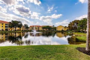 4680 St Croix Ln APT 517, Naples, FL 34109, Sold 04/08/22