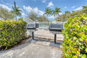 15526 Marcello Cir, Naples, FL 34110, Sold 05/02/22