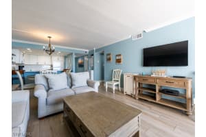 1501 Middle Gulf Dr b206, Sanibel, FL 33957, Sold 06/01/22