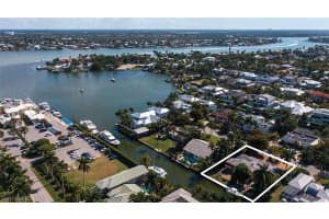 635 15th Ave S, Naples, FL 34102, Sold 06/22/22