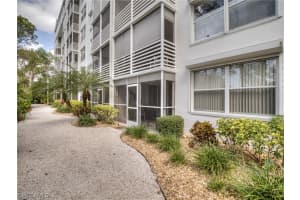 270 Naples Cove Dr, Naples, FL 34110, Sold 05/03/22