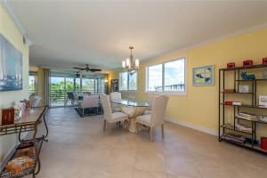 15191 Cedarwood Ln, Naples, FL 34110, Sold 06/03/22