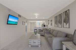 1004 Manatee Rd, Naples, FL 34114, Sold 03/31/22
