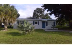 918 Hyacinth St, North Fort Myers, FL 33903, Sold 04/07/22