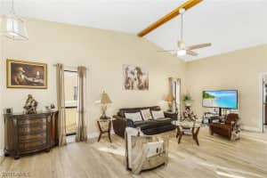 5424 Ashton Cir, Fort Myers, FL 33907, Sold 04/01/22
