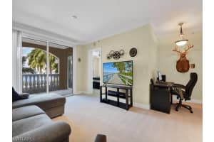 2825 Palm Beach Blvd APT 211, Fort Myers, FL 33916, Sold 08/17/22