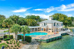 2810 Sailors Way, Naples, FL 34109, Sold 03/30/22