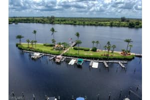 16200 Bay Pointe Blvd # 105, North Fort Myers, FL 33917, Sold 07/01/22