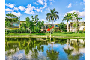 1706 Bald Eagle Dr, Naples, FL 34105, Sold 04/12/22