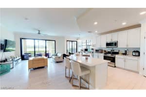 2165 Frangipani Cir, Naples, FL 34120, Sold 03/31/22