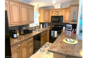 1450 Diamond Lake Cir, Naples, FL 34114, Sold 05/13/22