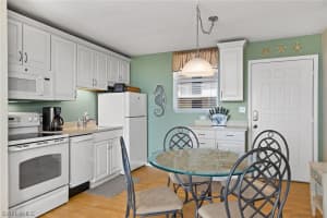 5600 Bonita Beach Rd SW, Bonita Springs, FL 34134, Sold 04/20/22