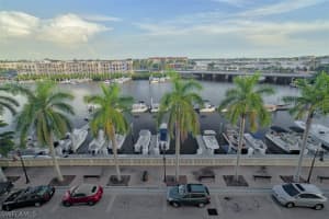451 Bayfront Pl, Naples, FL 34102, Sold 04/13/22