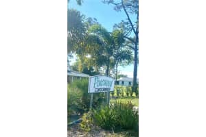 42 Pinewood Blvd, Lehigh Acres, FL 33936, Sold 07/22/22