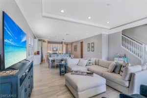 4714 Formosa Dr, Naples, FL 34119, Sold 08/31/22
