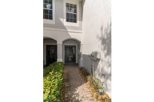 15881 Marcello Cir, Naples, FL 34110, Sold 04/26/22