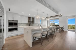13915 Old Coast Rd, Naples, FL 34110, Sold 05/20/22