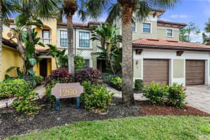 1260 Carpazi Ct, Naples, FL 34105, Sold 05/03/22