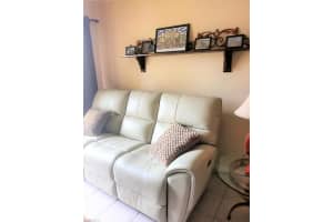 12501 McGregor Blvd APT 25, Fort Myers, FL 33919, Sold 05/31/22