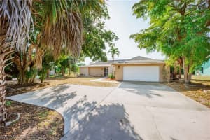 8450 Beacon Blvd, Fort Myers, FL 33907, Sold 06/03/22