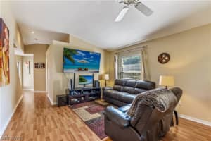 378 Dover Pl 7 701, Naples, FL 34104, Sold 04/13/22