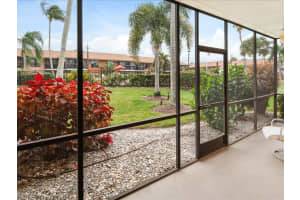 56 Greenbrier St, Marco Island, FL 34145, Sold 03/30/22