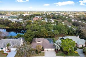 16 Timberland Cir N, Fort Myers, FL 33919, Sold 04/13/22