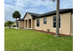 243 Bethany Home Dr, Lehigh Acres, FL 33936, Sold 06/15/22